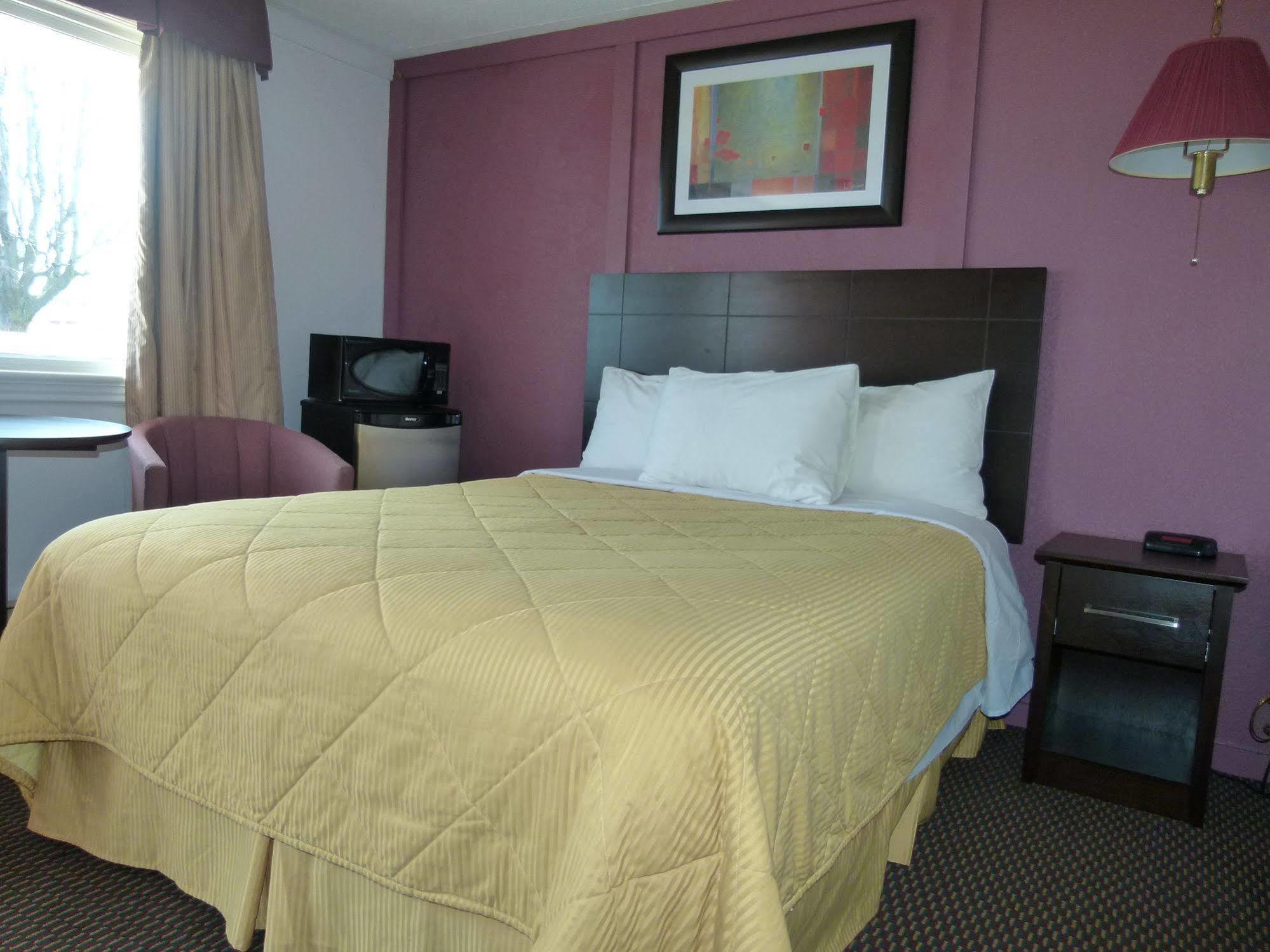 Country Squire Motel Arnprior Esterno foto
